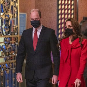 Le prince William, duc de Cambridge, et Catherine (Kate) Middleton, duchesse de Cambridge, assistent au service de chant communautaire Together At Christmas à l'abbaye de Westminster, à Londrtes, Royaume Uni, le 8 décembre 2021.