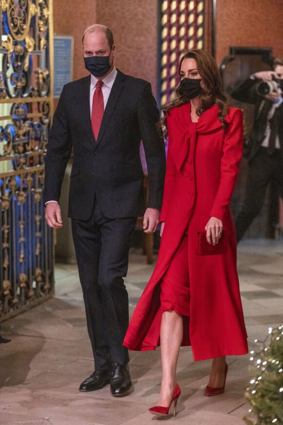 Le prince William, duc de Cambridge, et Catherine (Kate) Middleton, duchesse de Cambridge, assistent au service de chant communautaire Together At Christmas à l'abbaye de Westminster, à Londrtes, Royaume Uni, le 8 décembre 2021.