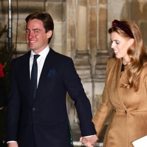 La princesse Beatrice, duchesse d'York et son mari Edoardo Mapelli Mozzi - La famille royale arrive au service de chant communautaire Together At Christmas à l'abbaye de Westminster à Londres le 8 décembre 2021.