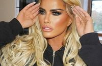 Katie Price subit une 13e chirurgie mammaire... juste avant d'être envoyée en prison ?!