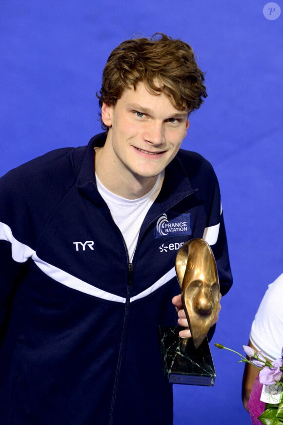 Yannick Agnel (Fra) élu meilleur nageur Europeen de léannée 2012, à Chartres, France, le 24 novembre 2012. © Jean-Baptiste Autissier/Panoramic/Bestimage