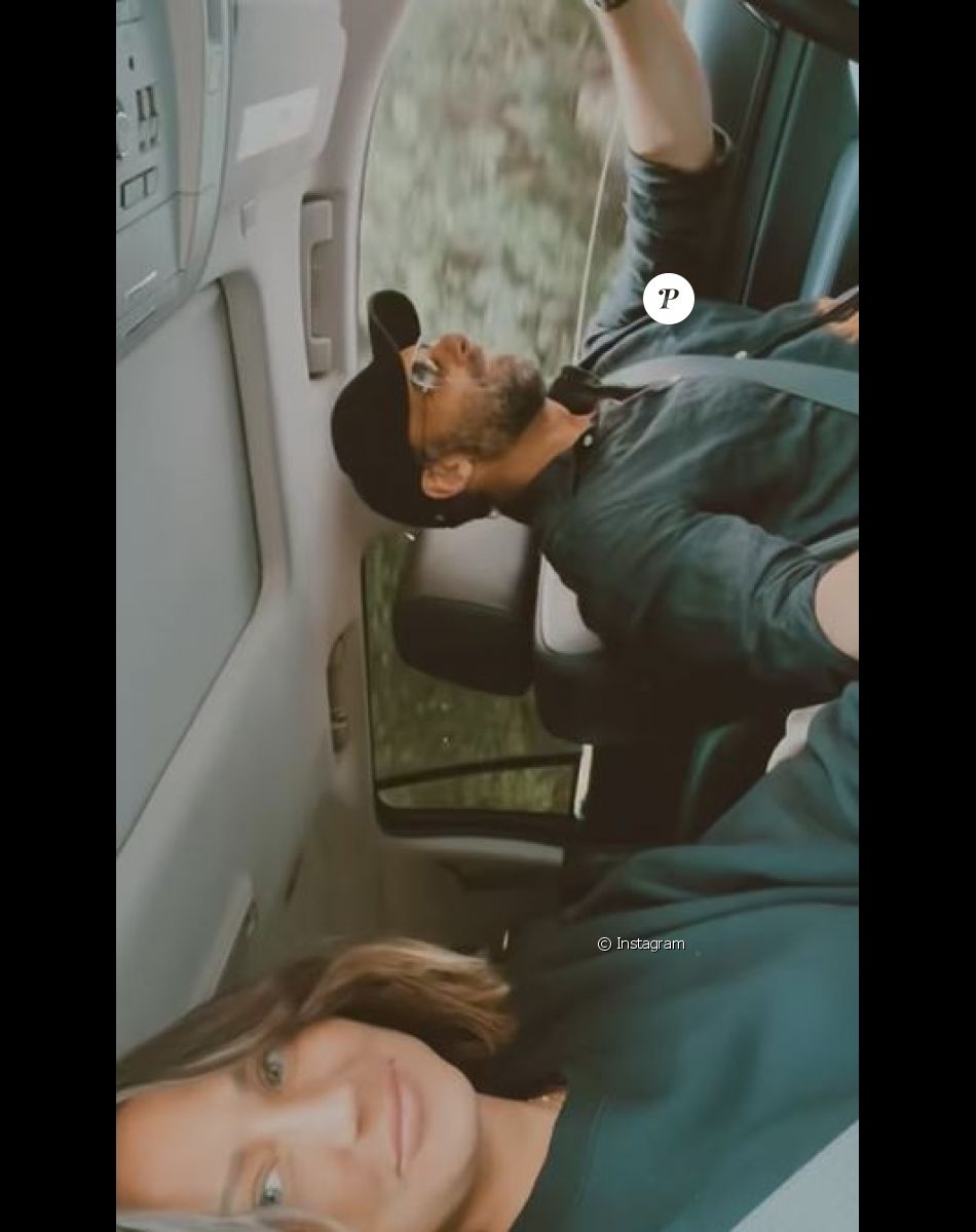Clémence Applaincourt en couple, elle dévoile son compagnon... le frère de Faustine Bollaert ?