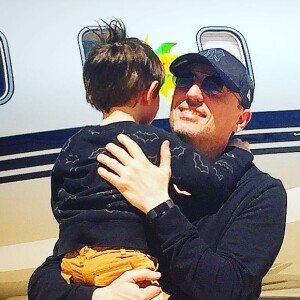 Gad Elmaleh et son fils Raphaël sur Instagram, 2018.