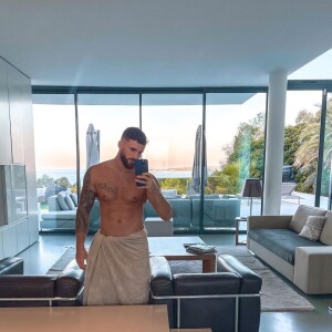 Illan Castronovo torse nu sur Instagram, le 1er septembre 2021