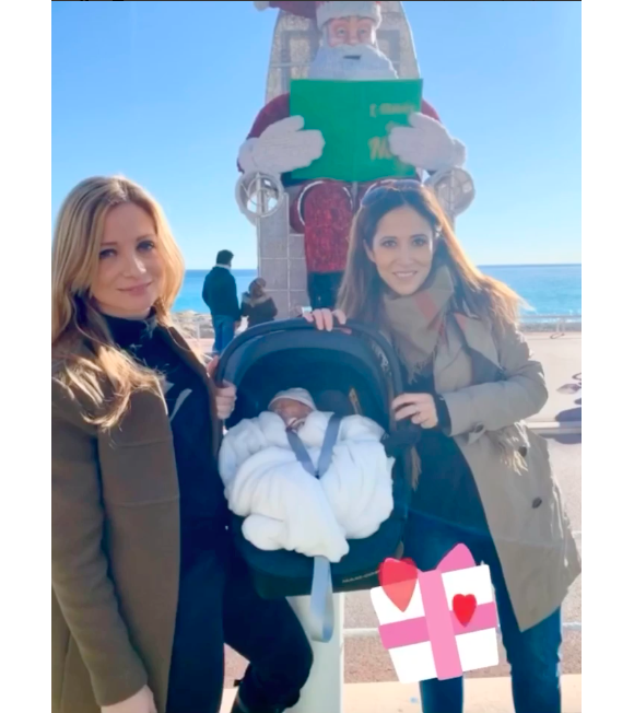 Fabienne Carat dévoile en vidéo le visage de sa fille, le 17 décembre 2021.