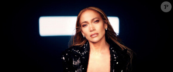 Images du vidéo-clip de Jennifer Lopez "On My Way". 