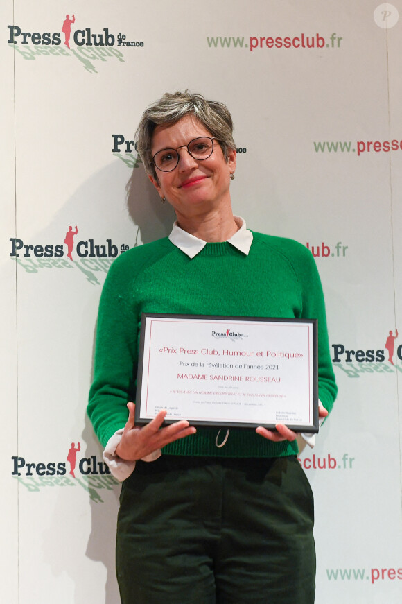Sandrine Rousseau, Secrétaire nationale adjointe d'Europe Écologie Les Verts lors de la remise des prix "Humour et politique" du Press Club de France à Issy les Moulineaux le 7 décembre 2021