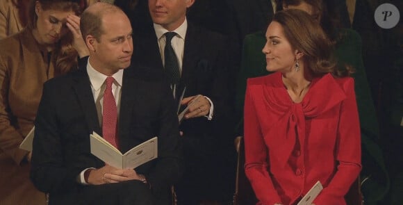 Le prince William, duc de Cambridge, et Kate Middleton, duchesse de Cambridge, assistent au Royal Christmas Concert à l'abbaye de Westminster à Londres, le 8 décembre 2021.