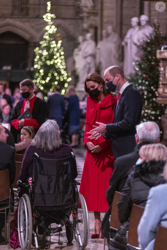 Le prince William, duc de Cambridge, et Catherine (Kate) Middleton, duchesse de Cambridge, assistent au service de chant communautaire Together At Christmas à l'abbaye de Westminster, à Londres, Royaume Uni, le 8 décembre 2021.