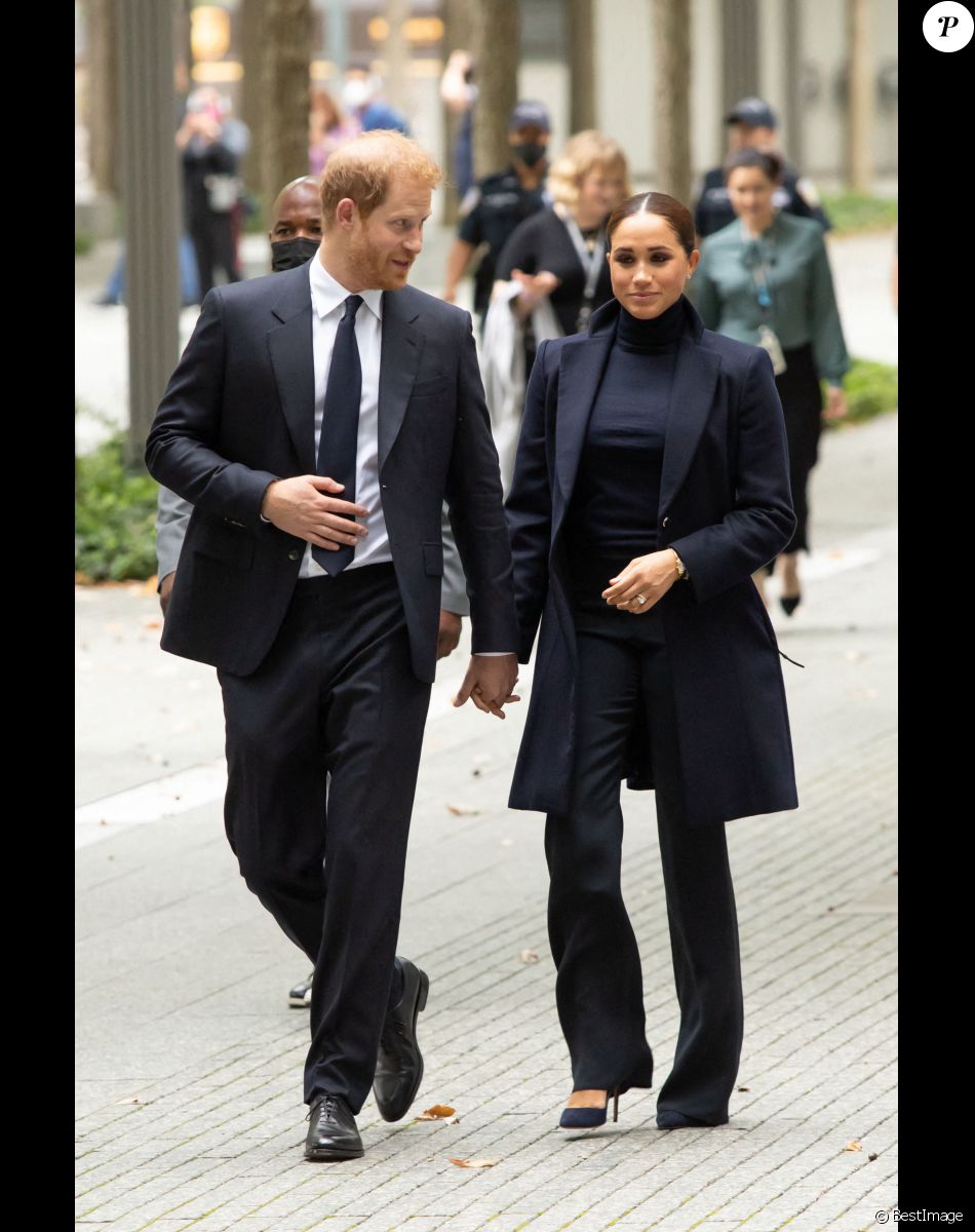Le prince Harry, duc de Sussex, et Meghan Markle, duchesse de Sussex, à leur arrivée au Mémorial du 11 septembre et au One World Trade Center à New York. Le 23 septembre 2021