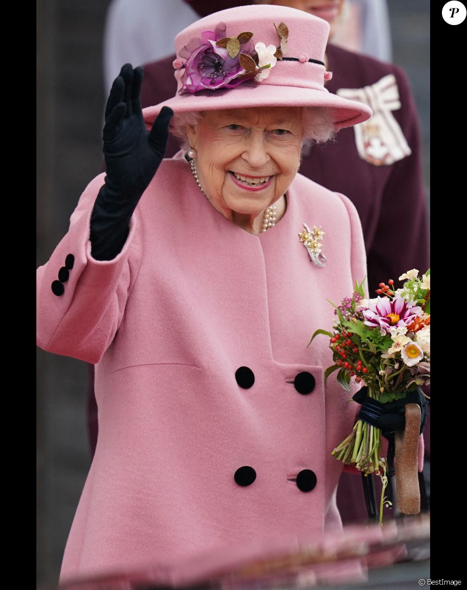 La reine Elisabeth II d'Angleterre assiste à la cérémonie d'ouverture de la sixième session du Senedd à Cardiff, Royaume Uni, 14 oc tobre 2021.