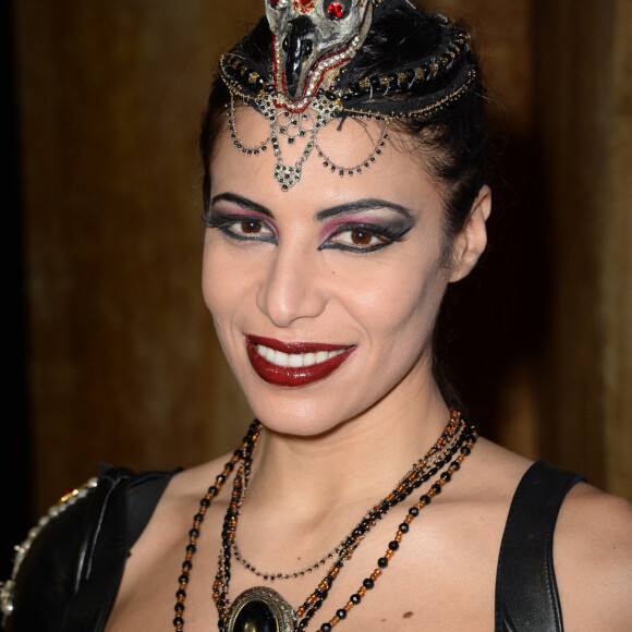 Zaho lors de la dernière représentation parisienne de "La légende du roi Arthur" au Palais des Congrès à Paris, le 16 janvier 2016. © Veeren/Bestimage