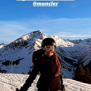 Cathy Guetta lors d'un séjour au ski en famille, à Gstaad, en Suisse.