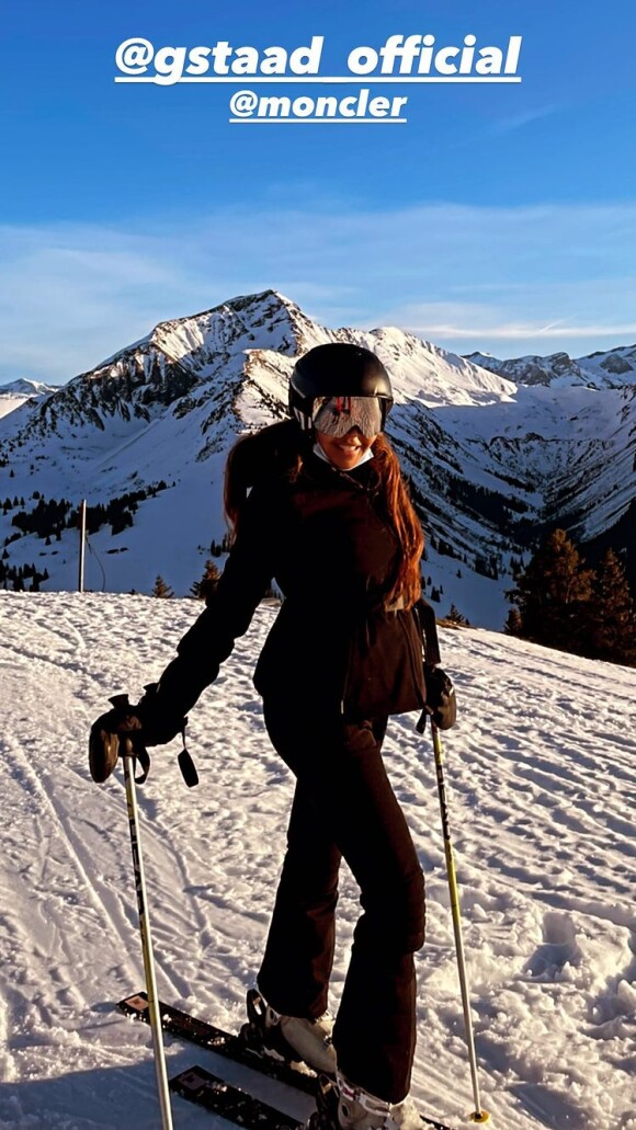 Cathy Guetta lors d'un séjour au ski en famille, à Gstaad, en Suisse.