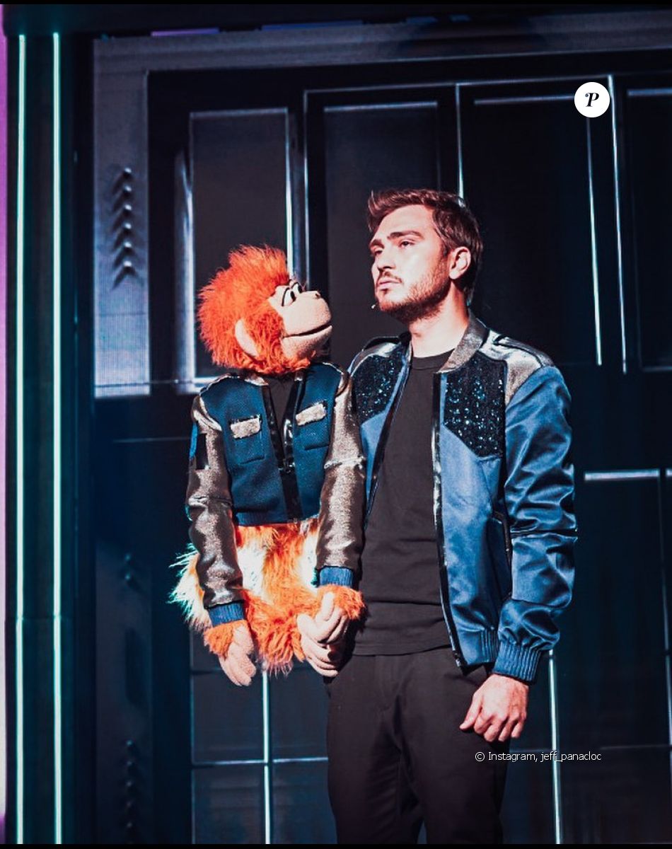 Jeff Panacloc et sa marionnette Jean-Marc pour son troisième spectacle baptisé "Jeff Panacloc Adventure" .