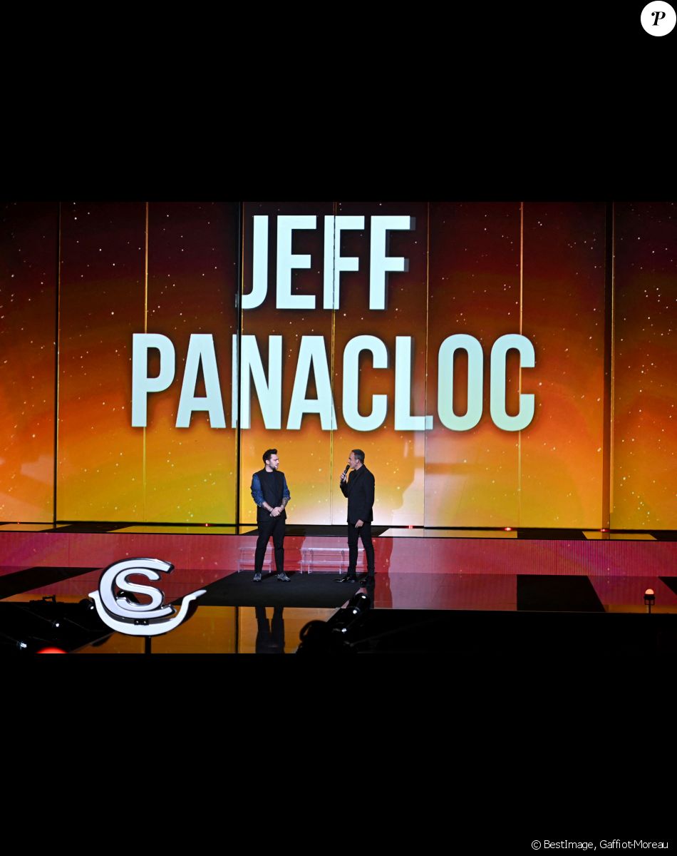Exclusif - Jeff Panacloc et Nikos Aliagas - Enregistrement de l'émission "La Chanson secrète 9" à la Seine musicale à Paris, diffusée le 27 novembre sur TF1 à 21h05. © Gaffiot-Moreau / Bestimage