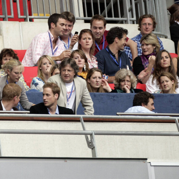 Le prince Harry, le prince William et Kate Middleton lors du concert hommage à Diana (pour son 46e anniversaire) à Wembley, à Londres, en 2007.