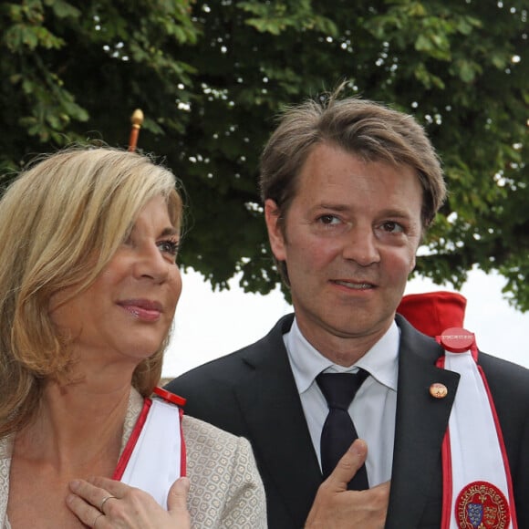 François Baroin et Michèle Laroque - Fête de la Fleur à Saint-Emilion, le 13 juin 2015.