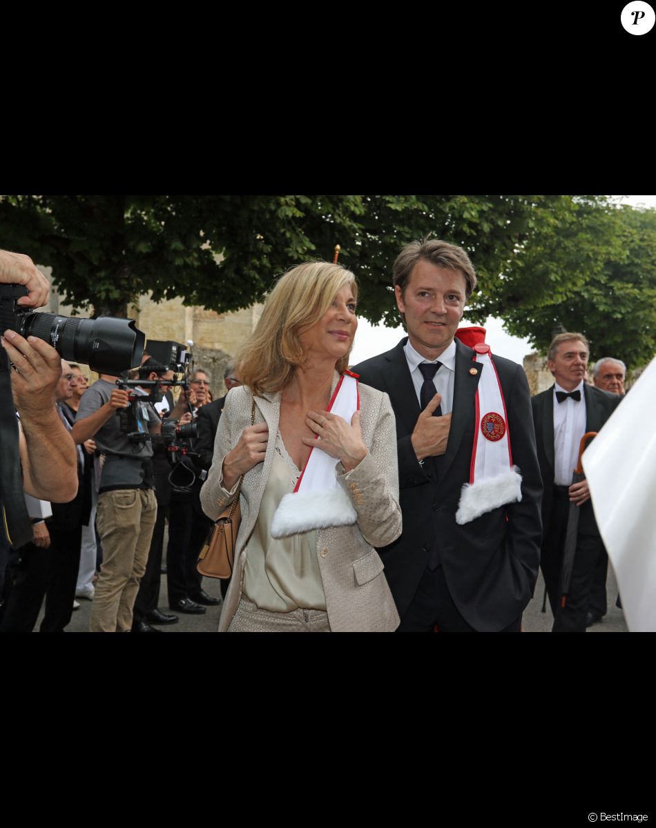 Michèle Laroque Qui est Valérie Broquisse, l'exfemme de François Baroin, l'homme de sa vie Michèle Laroque Qui est Valérie Broquisse, l'exfemme de François Baroin, l'homme de sa vie