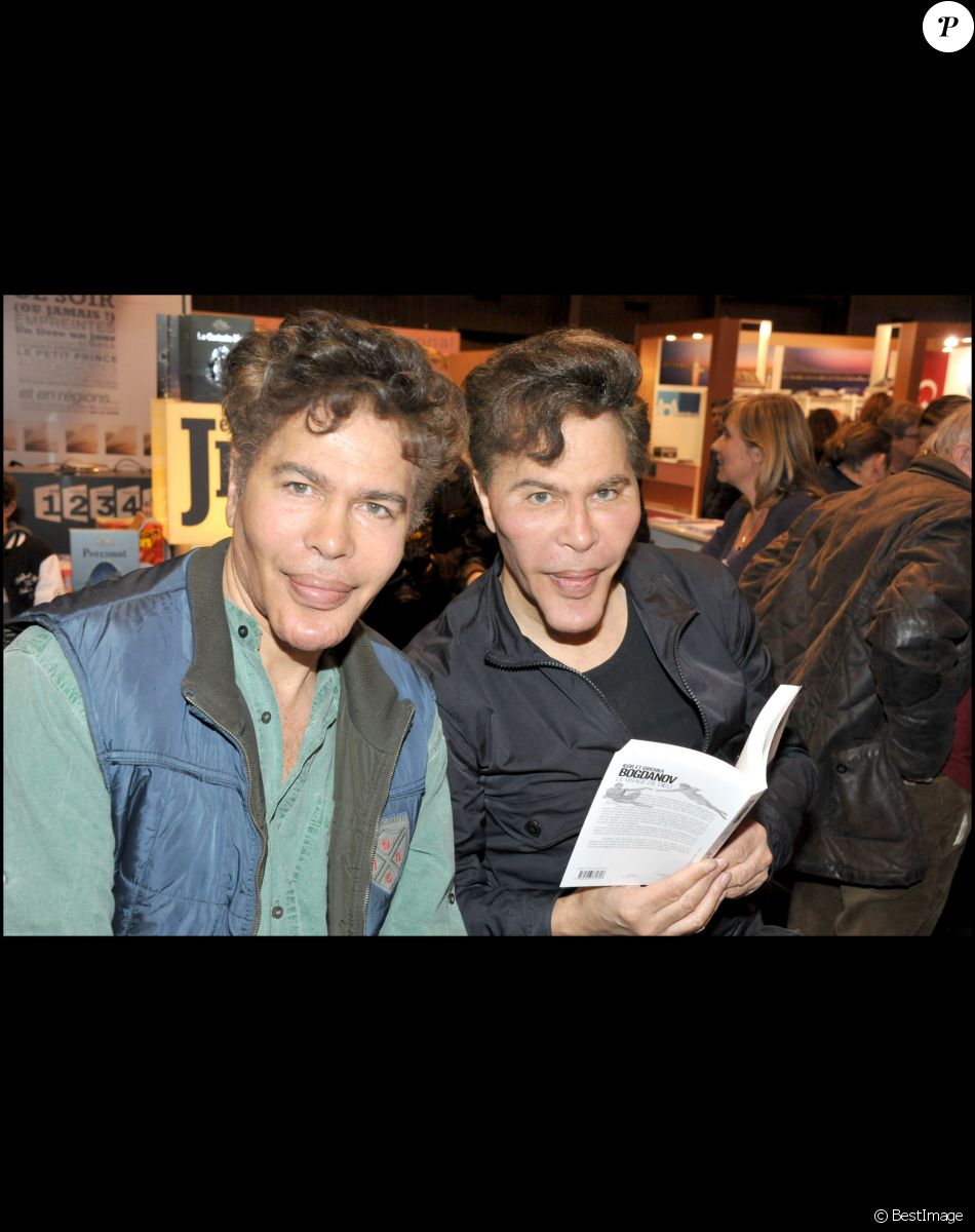Igor et Grichka Bogdanov - 31e Salon du livre de Paris à la porte de Versailles.