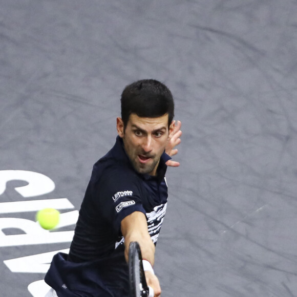 Novak Djokovic lors du tournoi Rolex Paris Masters 2019, le 1er novembre 2019.