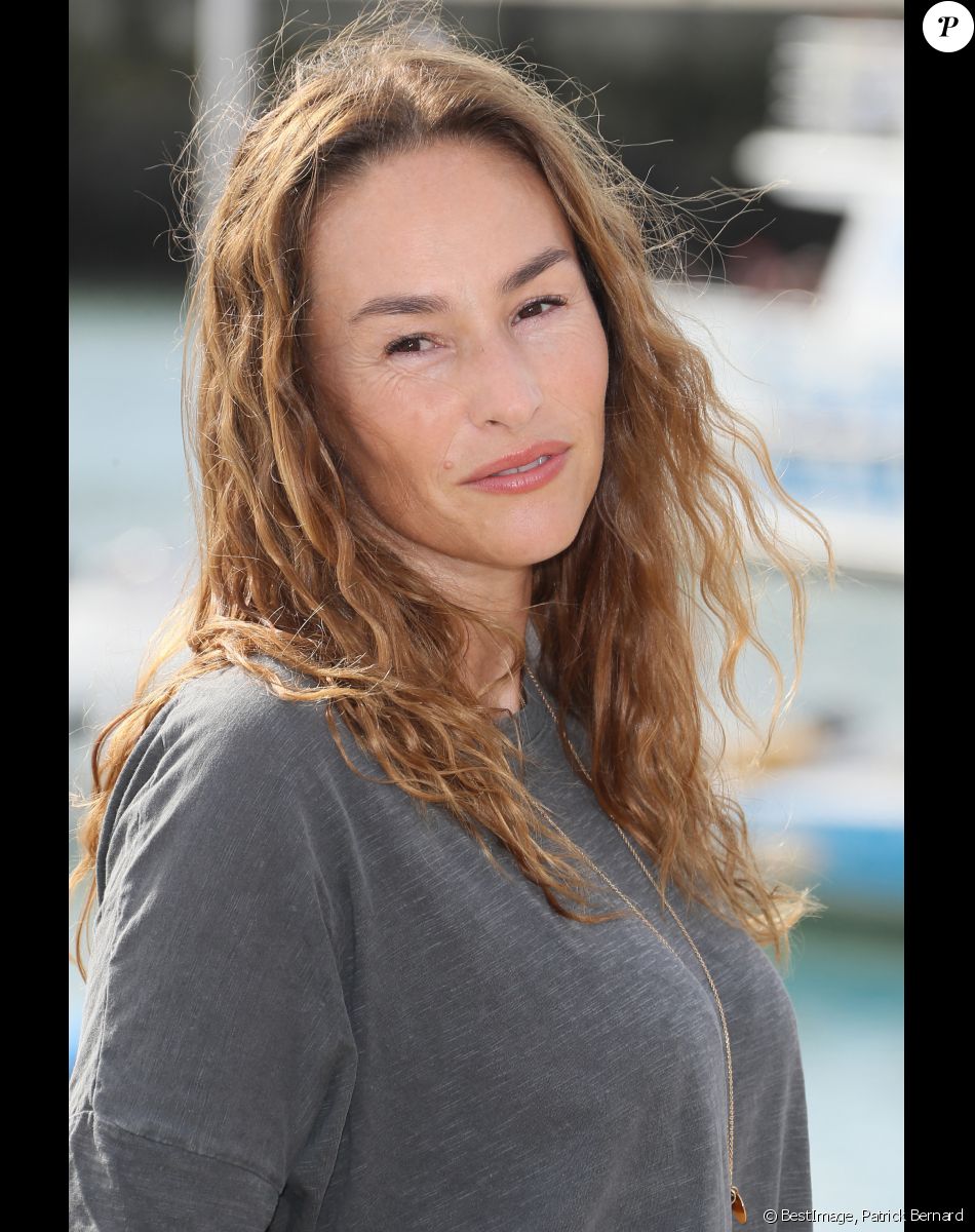 Vanessa Demouy - Photocall de la série "Demain nous appartient" lors de la 21ème édition du Festival de la Fiction TV de la Rochelle. le 14 septembre 2019 © Patrick Bernard / Bestimage