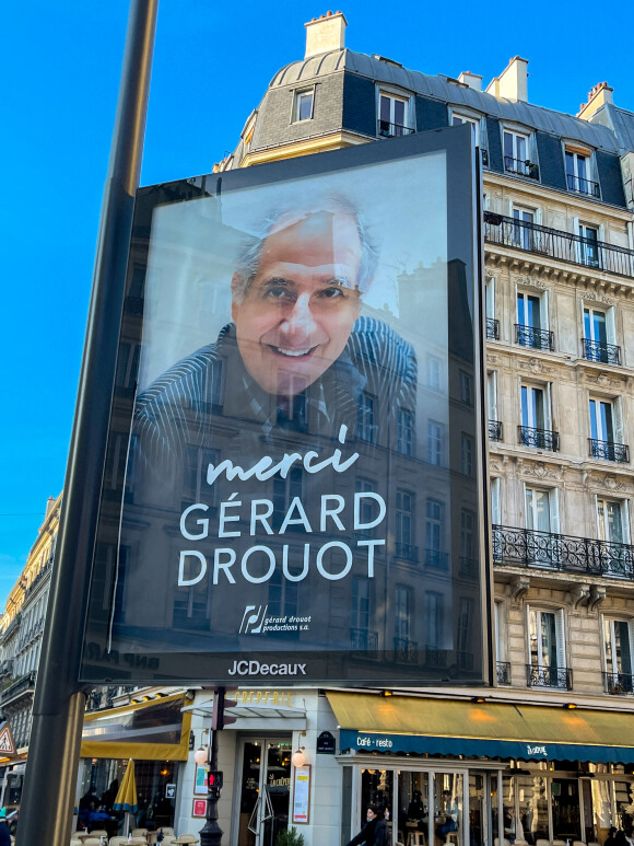 Exclusif - Affiche de Gérard Drouot aux obsèques de Gérard Drouot en l'église Saint-Jacques du Haut-Pas à Paris, France, le 14 janvier 2022.