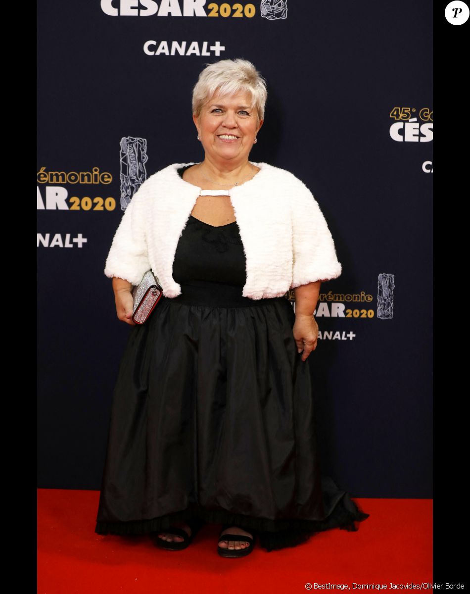 Mimie Mathy - Tournage de la série " Dix Pour Cent " lors de la 45ème cérémonie des César à la salle Pleyel à Paris, le 28 février 2020. © Dominique Jacovides/Olivier Borde/Bestimage