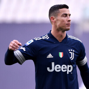 Cristiano Ronaldo - Match de football en série A : La Juventus s'incline contre Benevento 1-0 à Turin le 21 mars 2021. © Inside / Panoramic / Bestimage