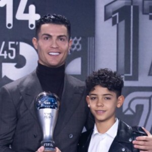 Cristiano Ronaldo et son fils Cristiano Jr.