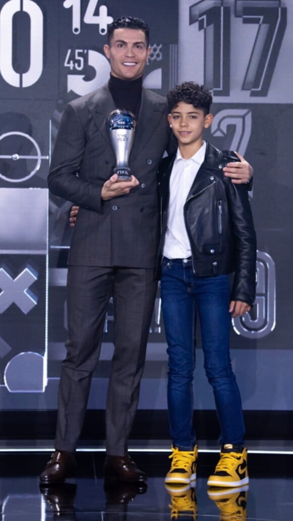 Cristiano Ronaldo et son fils Cristiano Jr.