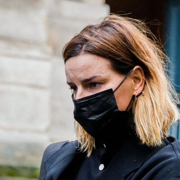 Fauve Hautot - Arrivées aux Obsèques du danseur étoile Patrick Dupond en l'église Saint-Roch à Paris, France, le 11 mars 2021.