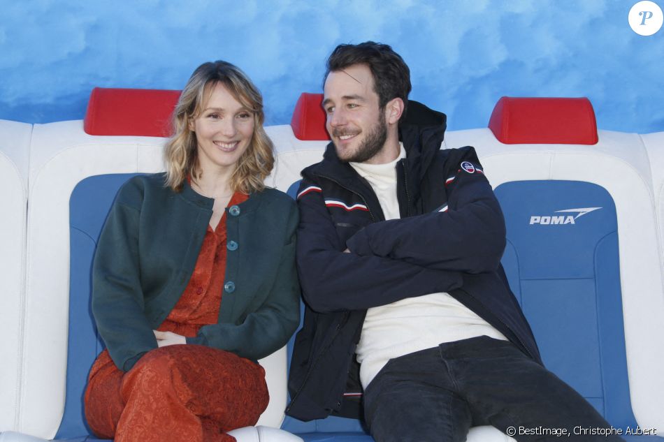pauline-cl-ment-bertrand-usclat-pour-le-film-jumeaux-mais-pas-trop