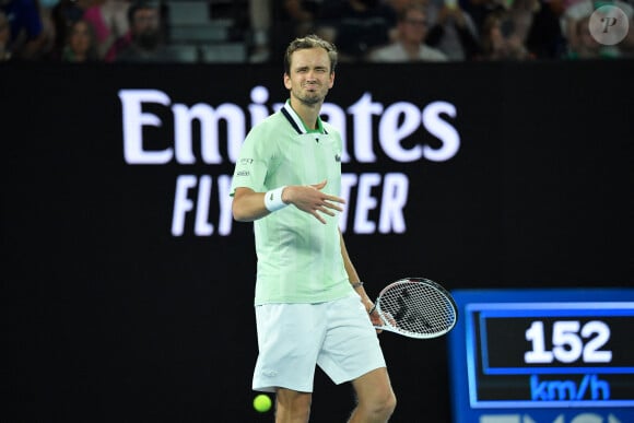 Daniil Medvedev face à Nick Kyrgios lors de l'Open d'Australie, le 20 janvier 2022.