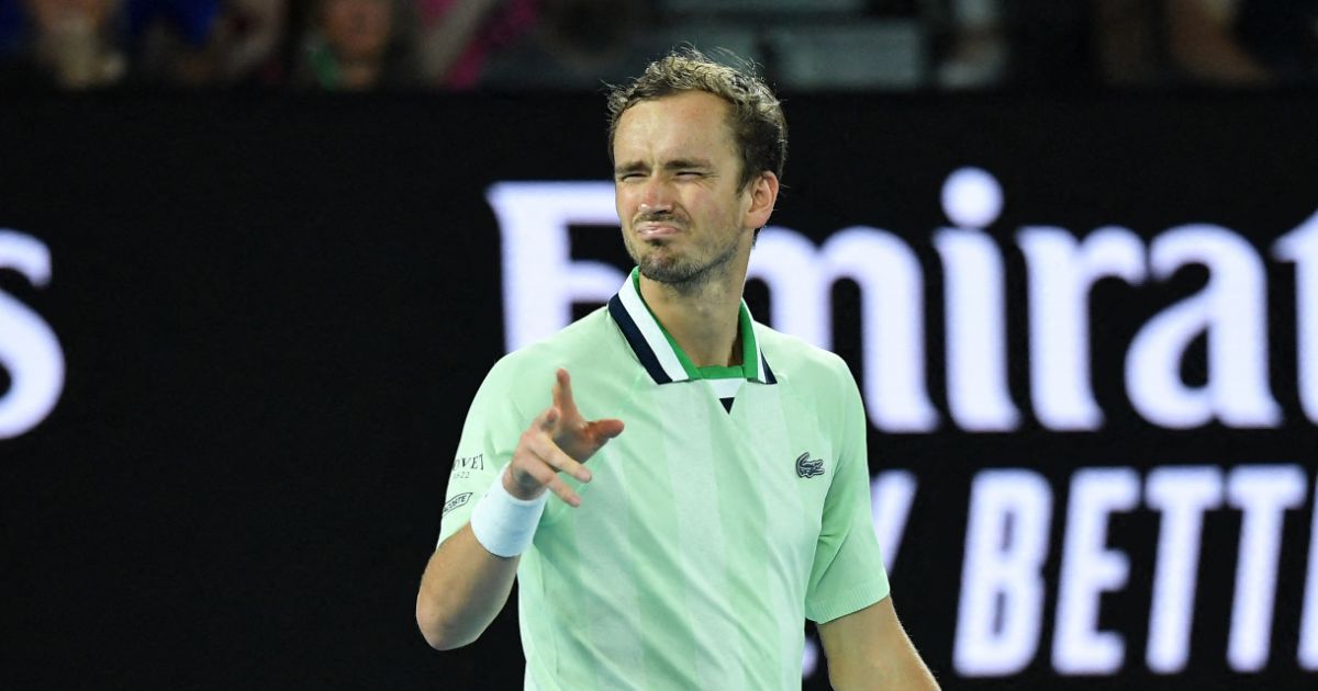 Daniil Medvedev furibond après les sifflets : il s’en prend à ceux qui « ont probablement un QI très bas » Daniil Medvedev furibond après les sifflets : il s’en prend à ceux qui « ont probablement un QI très bas »