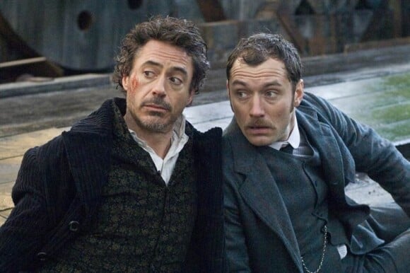 Robert Downey Jr. (Sherlock) et Jude Law (Watson) dans Sherlock Holmes de Guy Ritchie