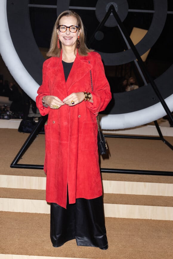 Carole Bouquet assiste au 2ème défilé de mode Haute-Couture 2022 "Chanel" au Grand Palais Ephémère à Paris. Le 25 janvier 2022 © Olivier Borde / Bestimage
