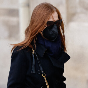 Isabelle Huppert - Arrivées aux obsèques de Gaspard Ulliel en l'église Saint-Eustache à Paris. © Jacovides-Moreau / Bestimage