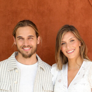 Camille Cerf et son compagnon Théo Fleury au village lors des internationaux de France Roland Garros à Paris le 13 juin 2021. © Dominique Jacovides / Bestimage