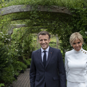 Emmanuel et Brigitte Macron - La reine Elisabeth II d'Angleterre participe à la réception en marge du sommet du G7 à l'Eden Project le 11 juin 2021.
