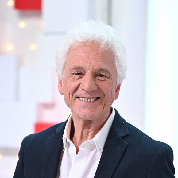 Exclusif - Gérard Lenorman - Enregistrement de l'émission "Vivement Dimanche" présentée par M.Drucker et diffusée le 30 janvier sur France 2. Le 21 janvier 2022 © Guillaume Gaffiot / Bestimage