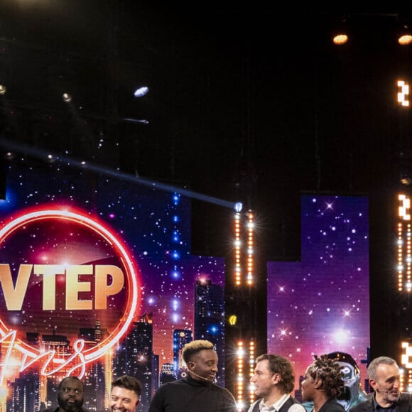 Exclusif - Issa Doumbia, Chris Marques, Ahmed Sylla, Michael Youn, Claudia Tagbo, Elie Semoun, Amelle Chahbi, Jarry, Kev Adams, Arnaud Ducret - Enregistrement des 10 ans de l'émission "Vendredi tout est permis (VTEP)", présentée par A.Essebag et diffusée le 29 janvier sur TF1 © Jacovides-Moreau / Bestimage