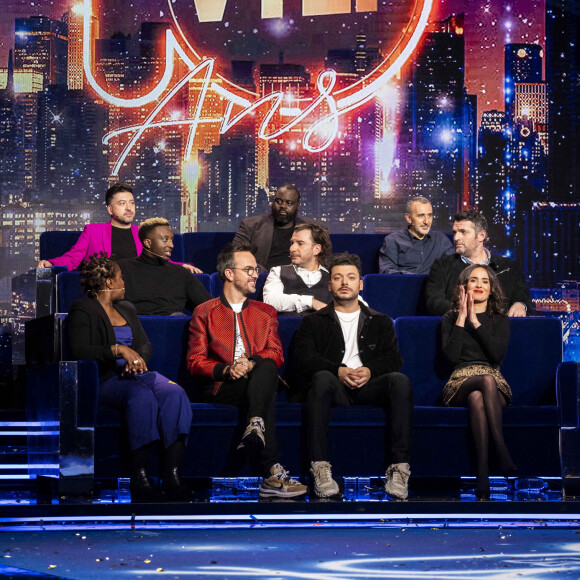 Exclusif - Chris Marques, Issa Doumbia, Elie Semoun, Ahmed Sylla, Michael Youn, Arnaud Ducret, Claudia Tagbo, Jarry, Kev Adams, Amelle Chahbi - Enregistrement des 10 ans de l'émission "Vendredi tout est permis (VTEP)", présentée par A.Essebag et diffusée le 29 janvier sur TF1 © Jacovides-Moreau / Bestimage
