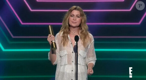 Ellen Pompeo a reçu le "People's Choice Award for the Female TV Star of the Year" (Star de la télé féminine de 2020) pour la série "Grey's Anatomy" lors de la 46ème cérémonie des "E! People's Choice Awards" à Los Angeles, le 15 novembre 2020.