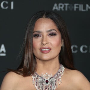 Salma Hayek - People au 10ème "Annual Art+Film Gala" organisé par Gucci à la "LACMA Art Gallery" à Los Angeles, le 6 novembre 2021.