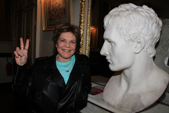 Sabine Paturel - People lors d'une soirée cocktail chez Pierre-Jean de Chalençon au Palais Vivienne à Paris. Le 2 février 2022 