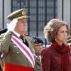 Felipe et Letizia d'Espagne assistent avec le roi Juan Carlos et la reine Sofia à la parade militaire du début d'année le 6 janvier 2010 à Madrid