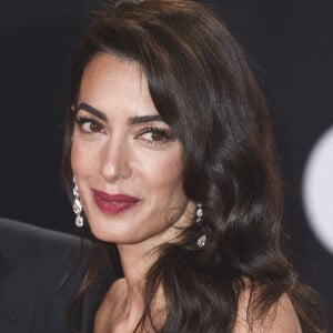 George et Amal Clooney arrivent à la première du film "The Tender Bar" pendant le 65ème festival du film de Londres le 10 octobre 2021. © Future-Image via ZUMA Press / Bestimage 