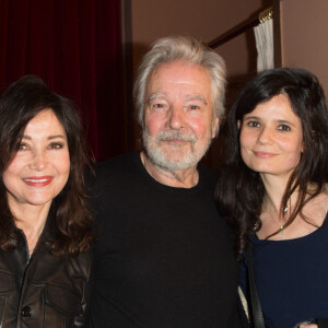 Evelyne Bouix à coté de son mari Pierre Arditi et de sa fille Salomé Lelouch - Générale de la pièce "Quelque part dans cette vie" au théâtre Edouard VII à Paris le 12 février 2018. © Coadic Guirec-Pierre Perusseau/Bestimage