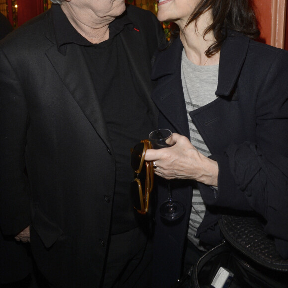 Pierre Arditi et sa femme Évelyne Bouix - People à la générale de la pièce "L'être ou pas" au Théâtre Antoine à Paris le 21 mars 2016. © Coadic Guirec/Bestimage